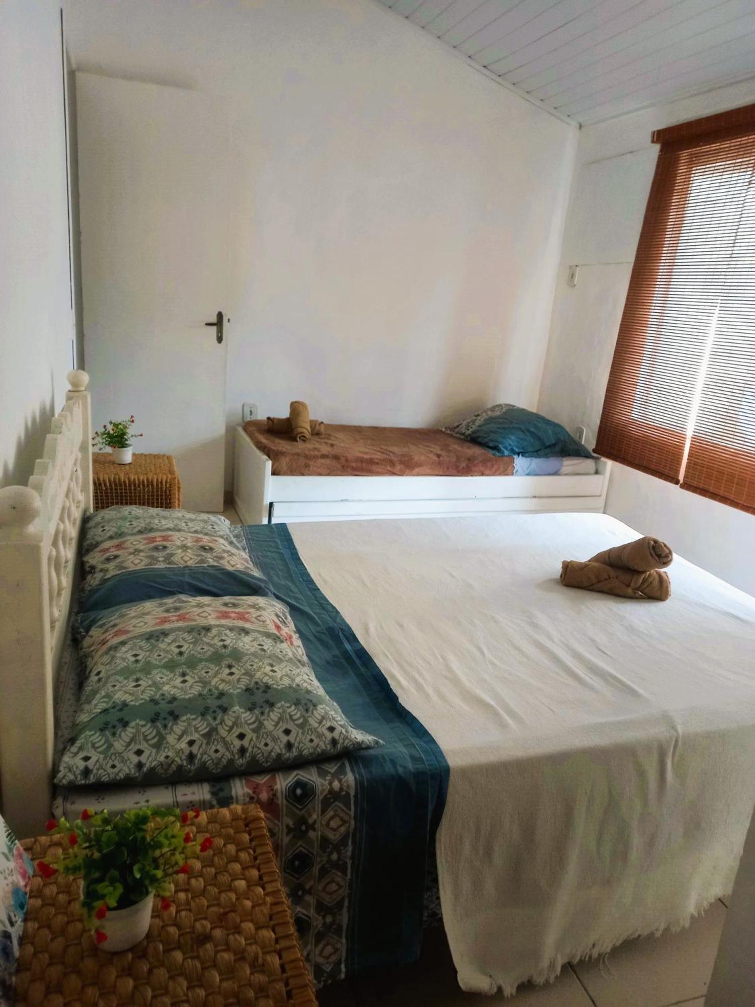 Habitacion Con Bano Y Cocina Compartidos- Porto Da Barra Habitación en casa particular *